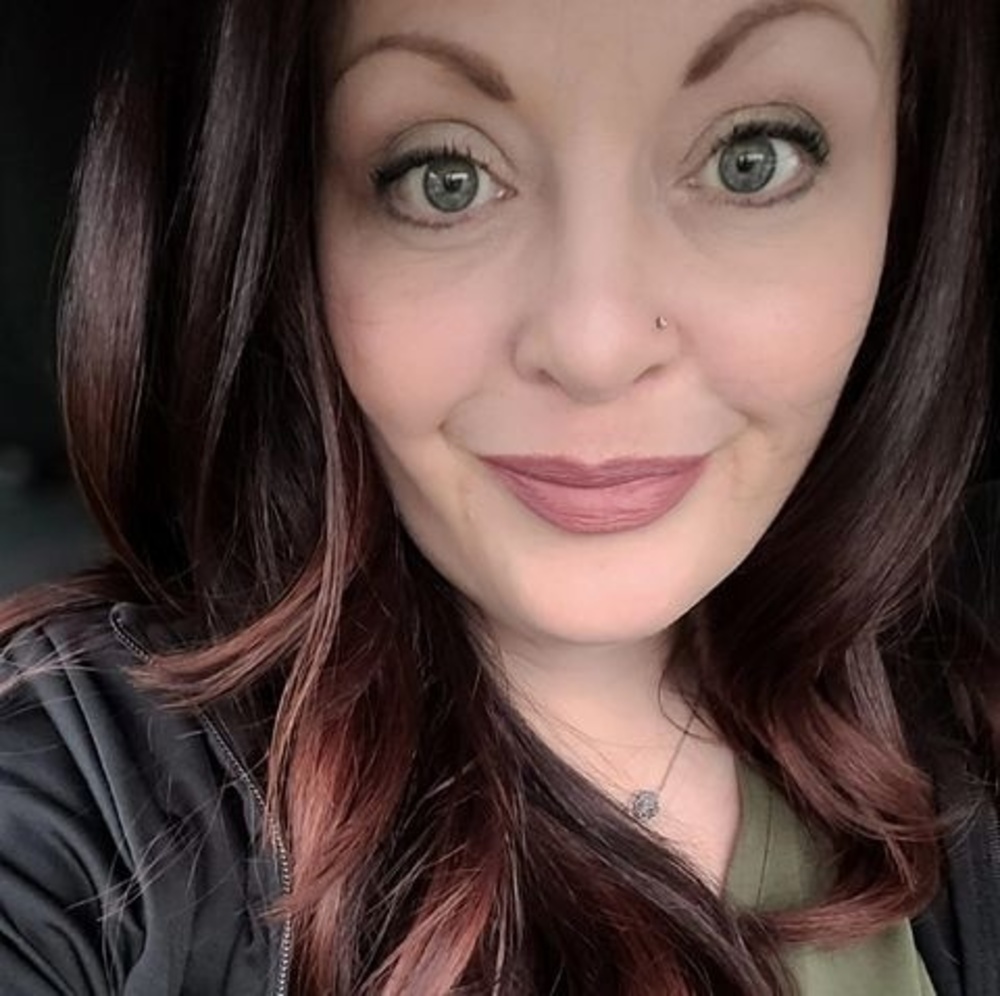 Meet your Posher, Ashley